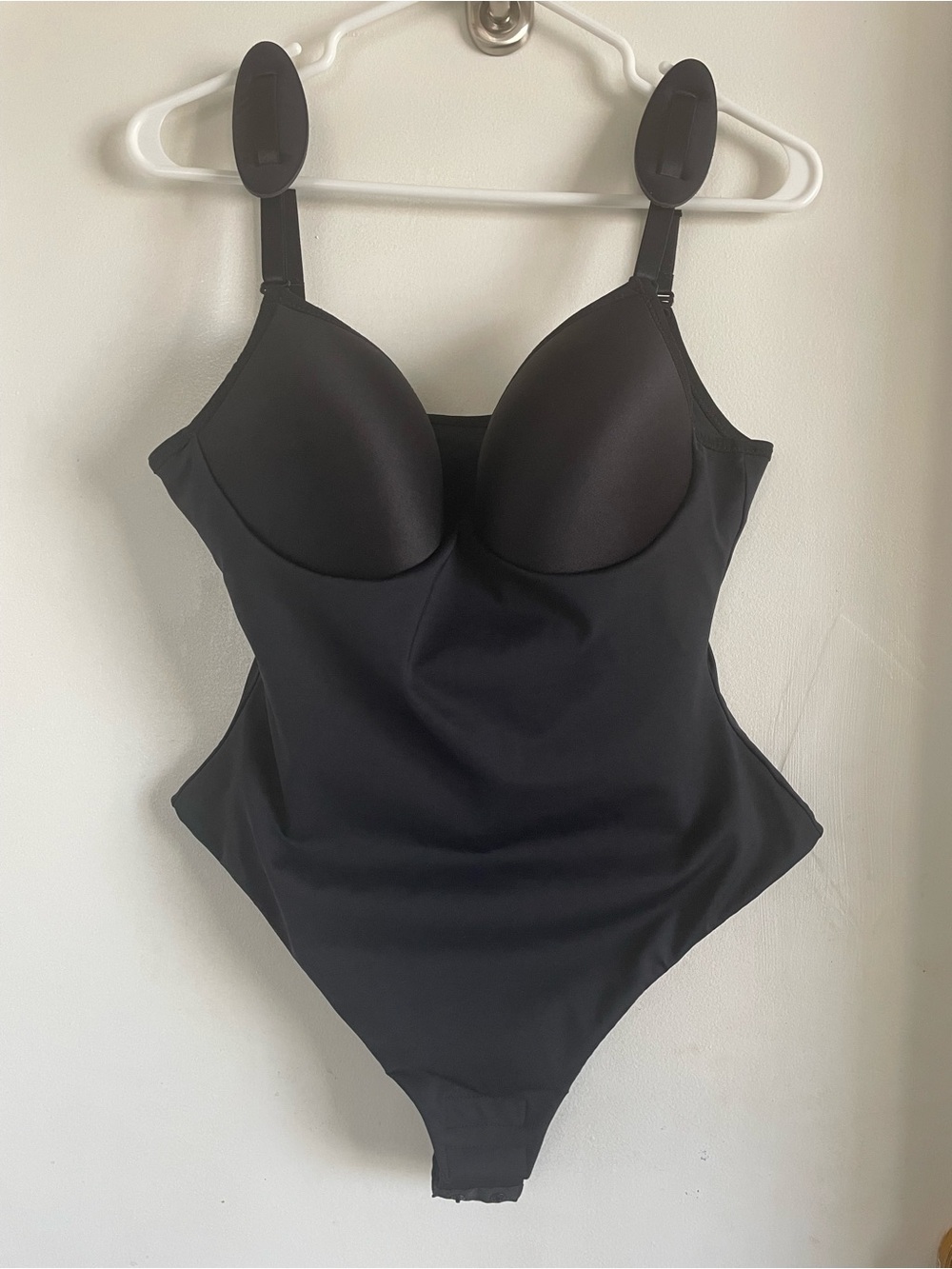 Seamless Black Shapewear Bodysuit with Contoured Cups NEW /O TAG